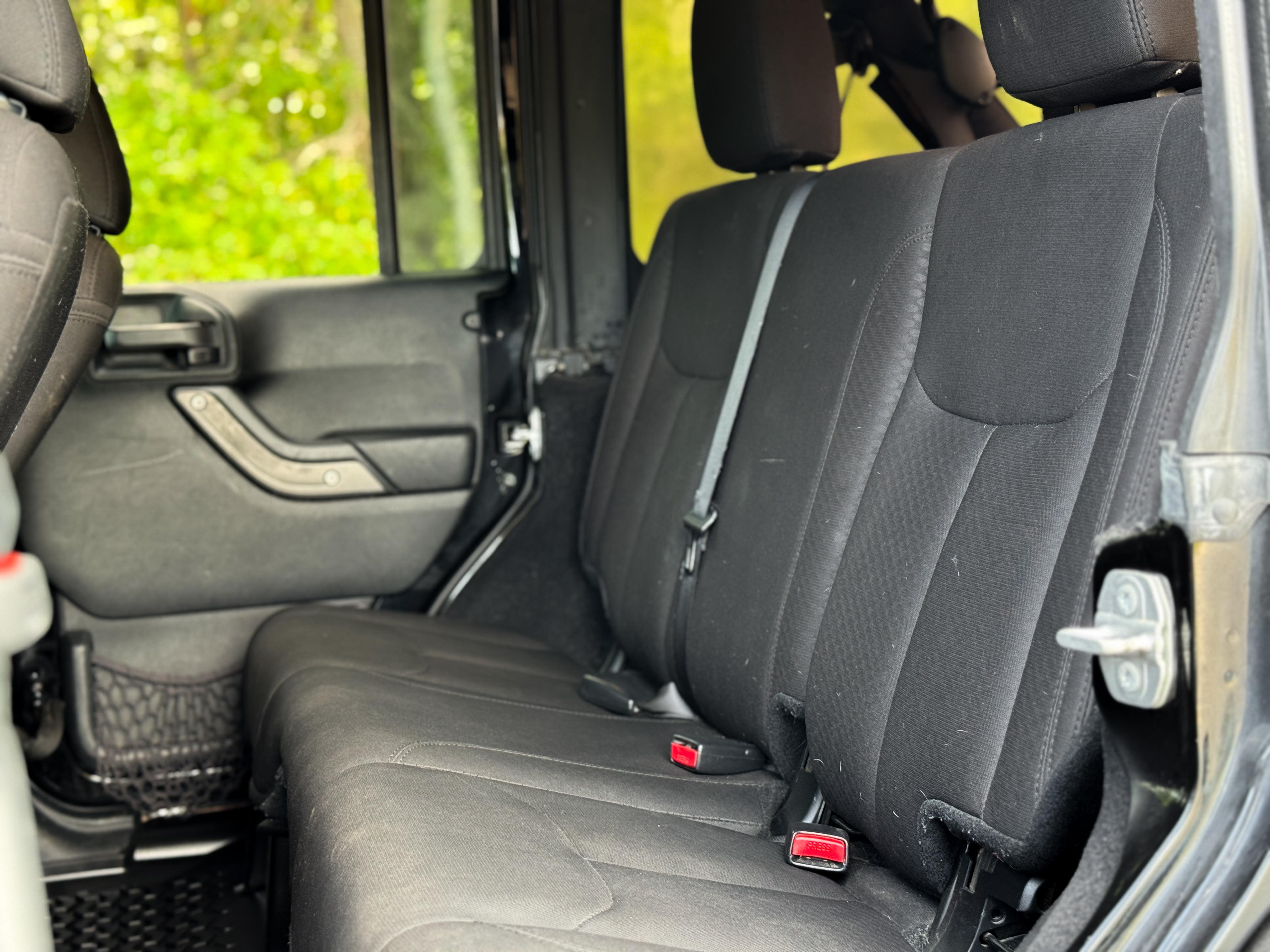 2017 Jeep Wrangler Unlimited Sport S - Photo 10