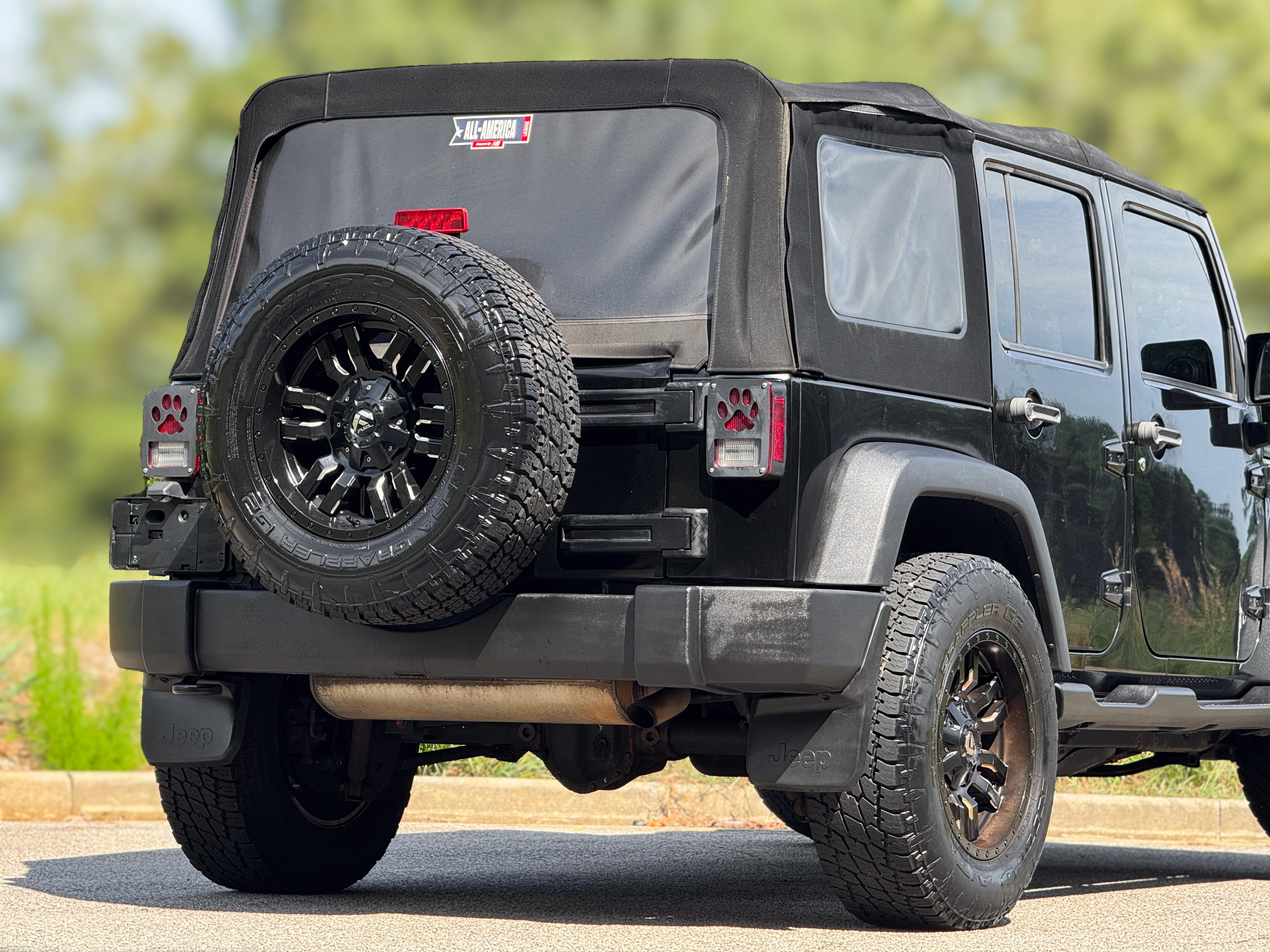 2017 Jeep Wrangler Unlimited Sport S - Photo 12