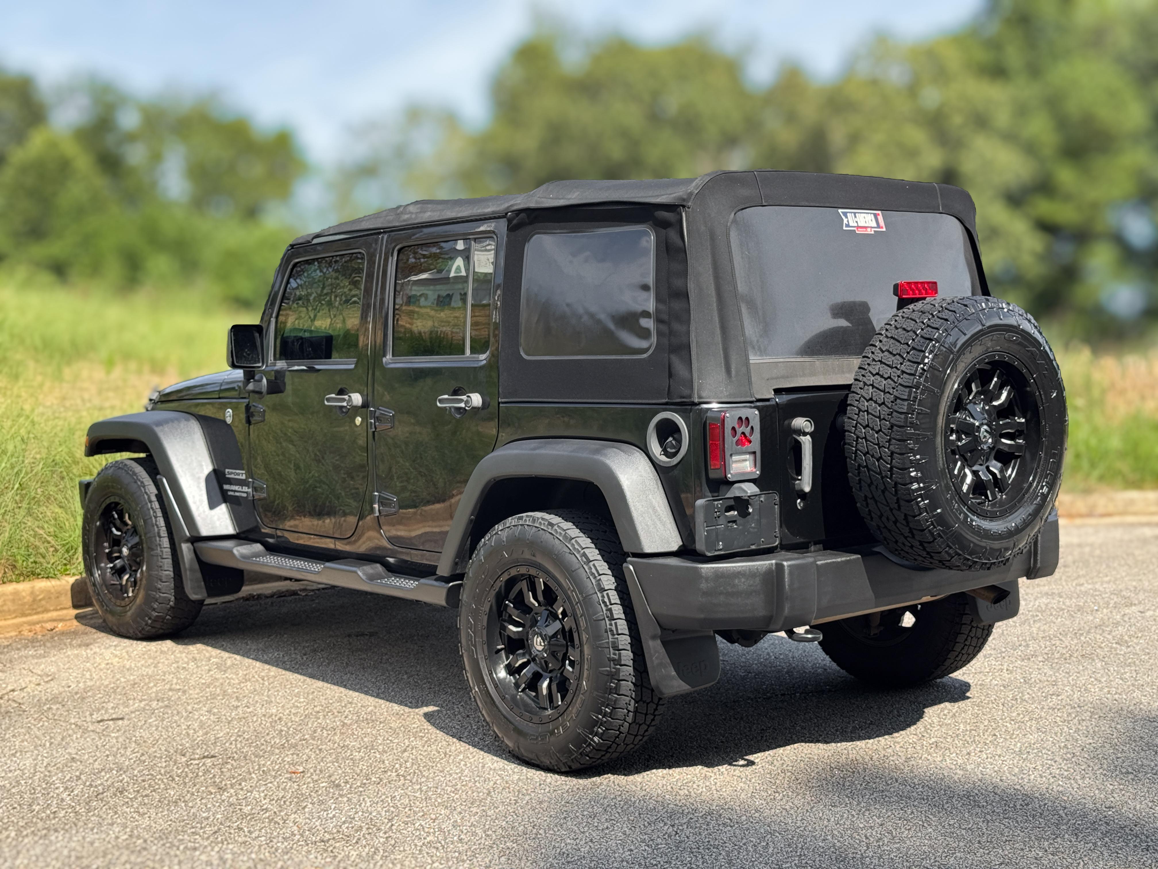 2017 Jeep Wrangler Unlimited Sport S - Photo 14