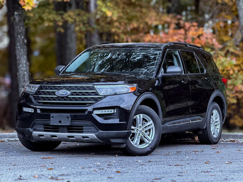 2022 Ford Explorer XLT's photo
