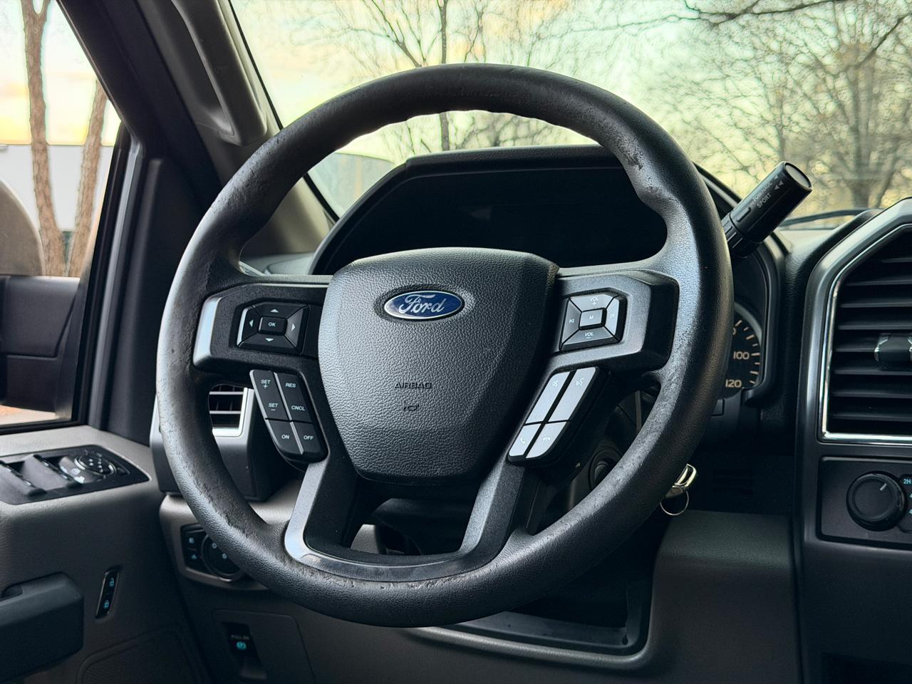 2016 Ford F-150 XLT - Photo 12