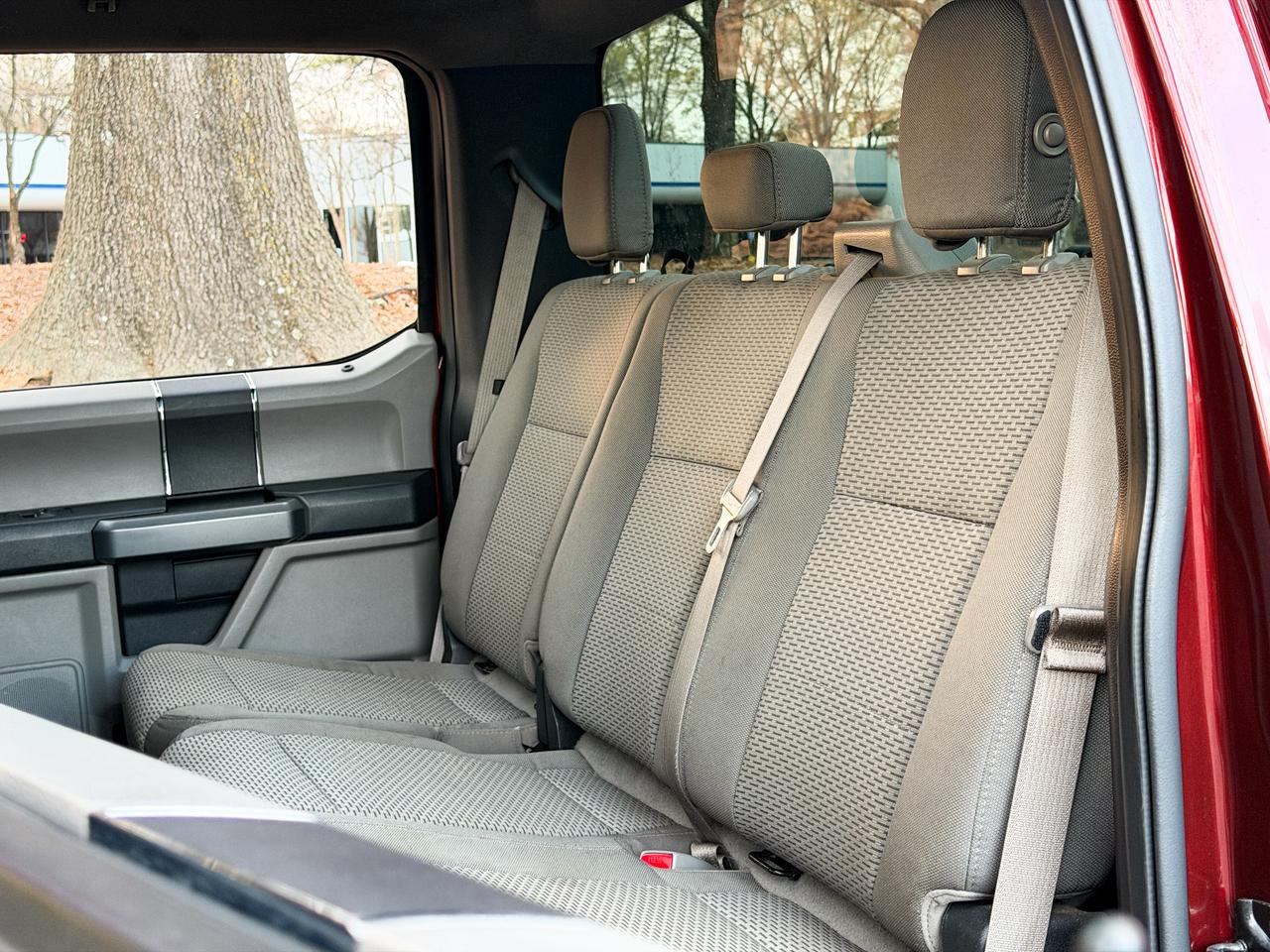 2016 Ford F-150 XLT - Photo 11