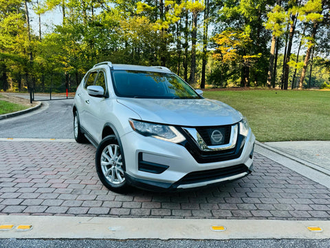 2017 NISSAN ROGUE