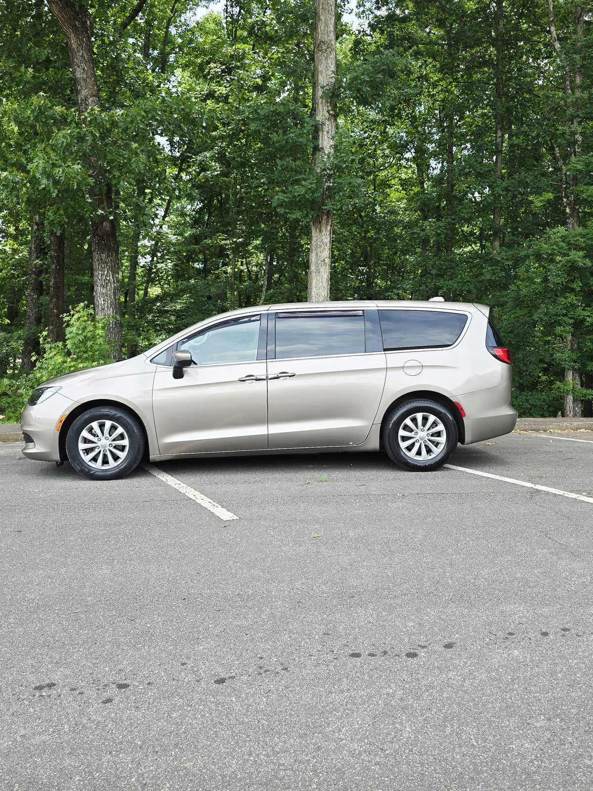 2017 CHRYSLER PACIFICA