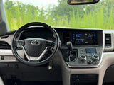 2016 TOYOTA SIENNA V6