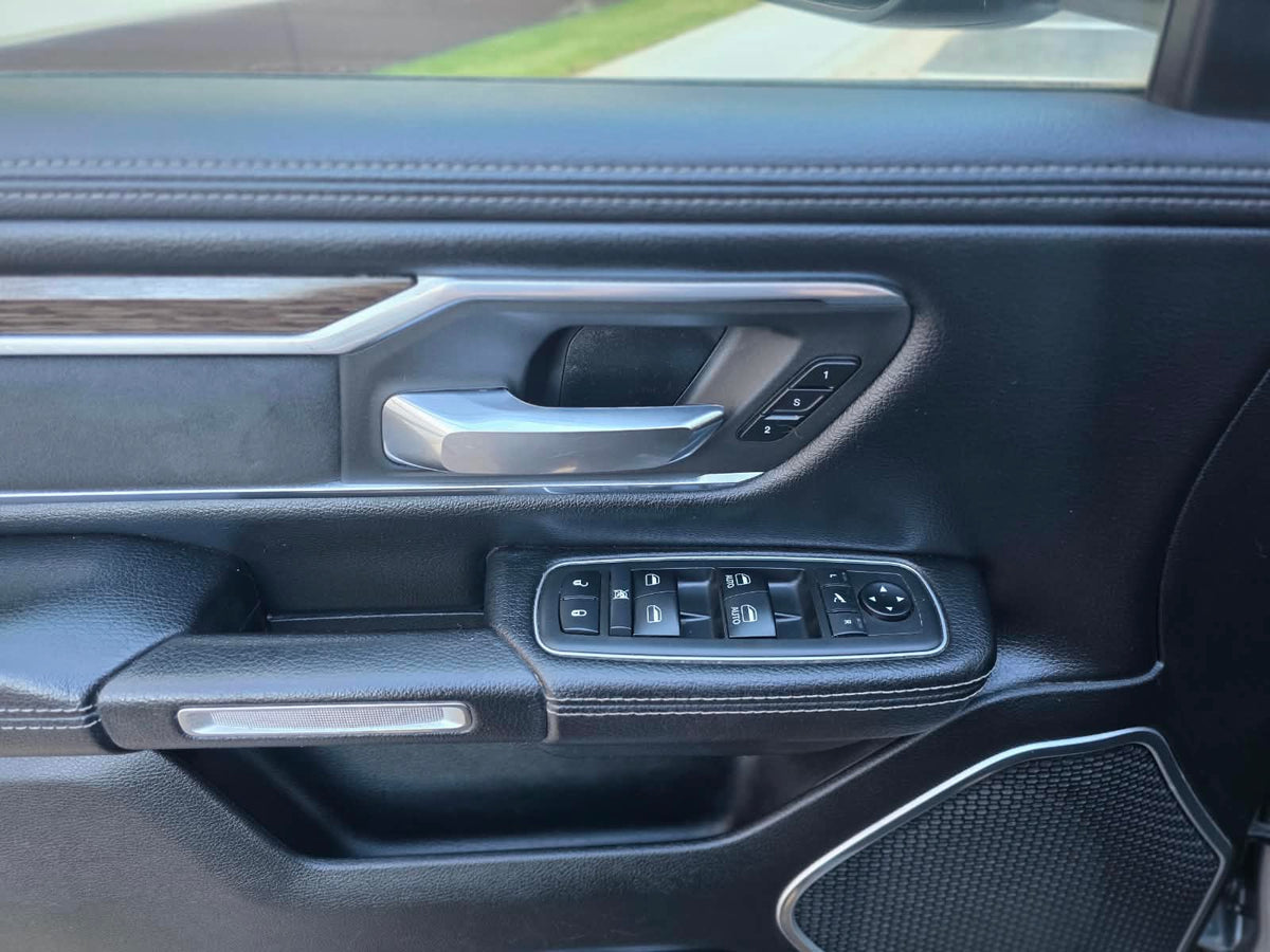2019 RAM 1500 2WD CREW CAB 3.6 LARAMIE